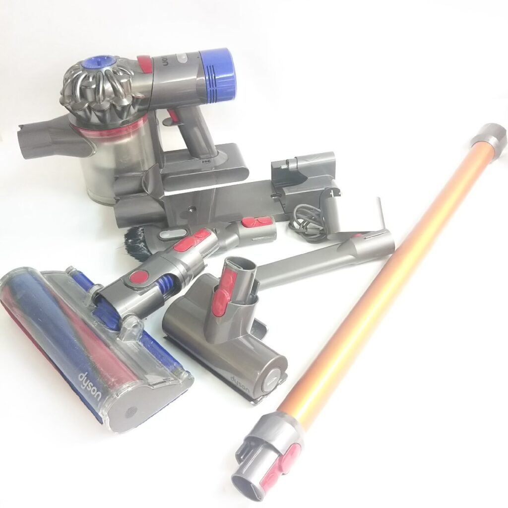 通電OK!! dyson ダイソン SV10 サイクロン式コードレスクリーナー 掃除機 現状品