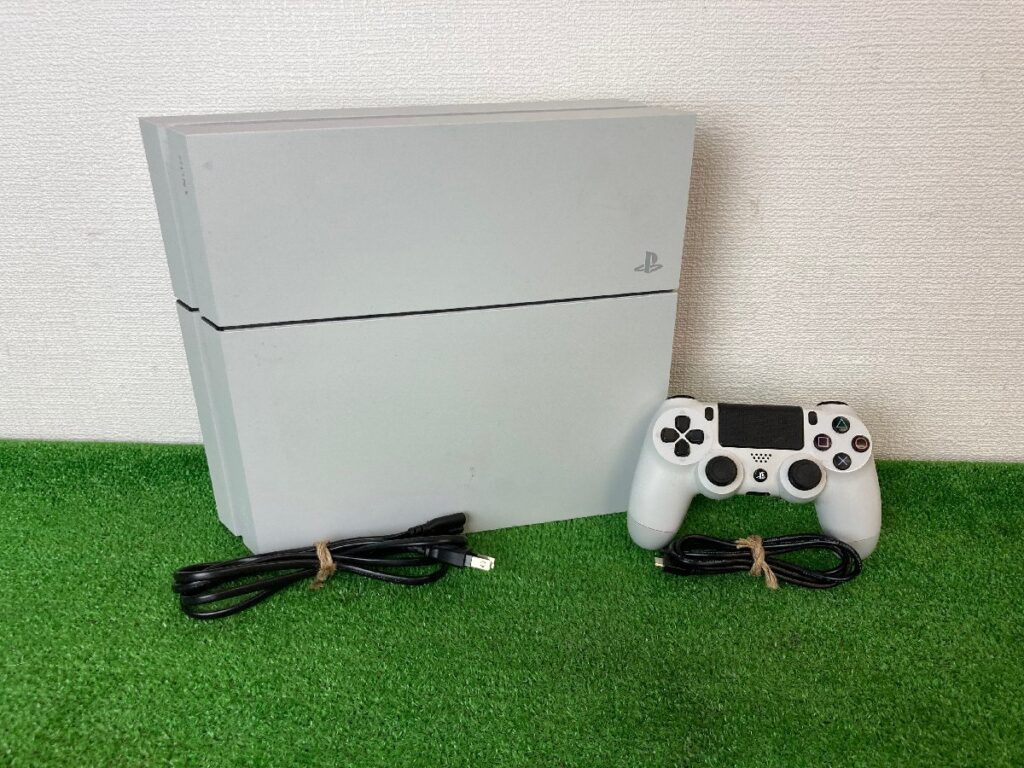 Playstation 4 PS4　CUH-1200A　本体＋電源コード＋コントローラ　プレステ4　簡易通電確認のみ