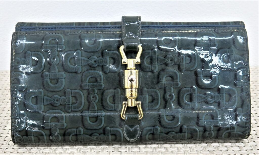 GUCCI 長財布 GUCCI刻印有り 財布