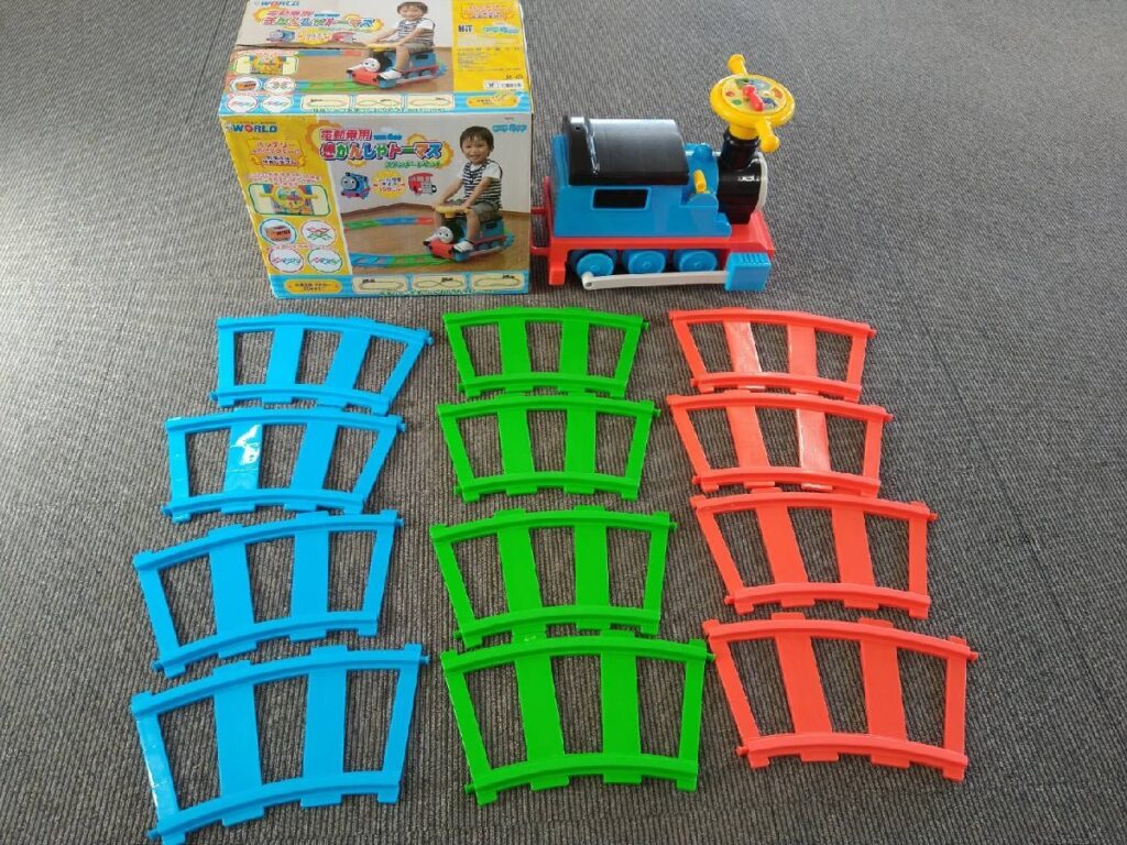 野中製作所 ワールド きかんしゃトーマス スタンダードセット 室内乗用おもちゃ 電動