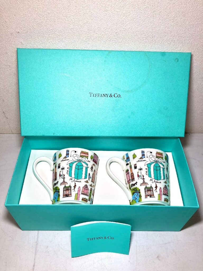 TIFFANY&CO. ティファニー 5thアベニュー マグカップ ペア 箱付 2客 2772 3896 5周年 食器 プレゼント アニバーサリー品