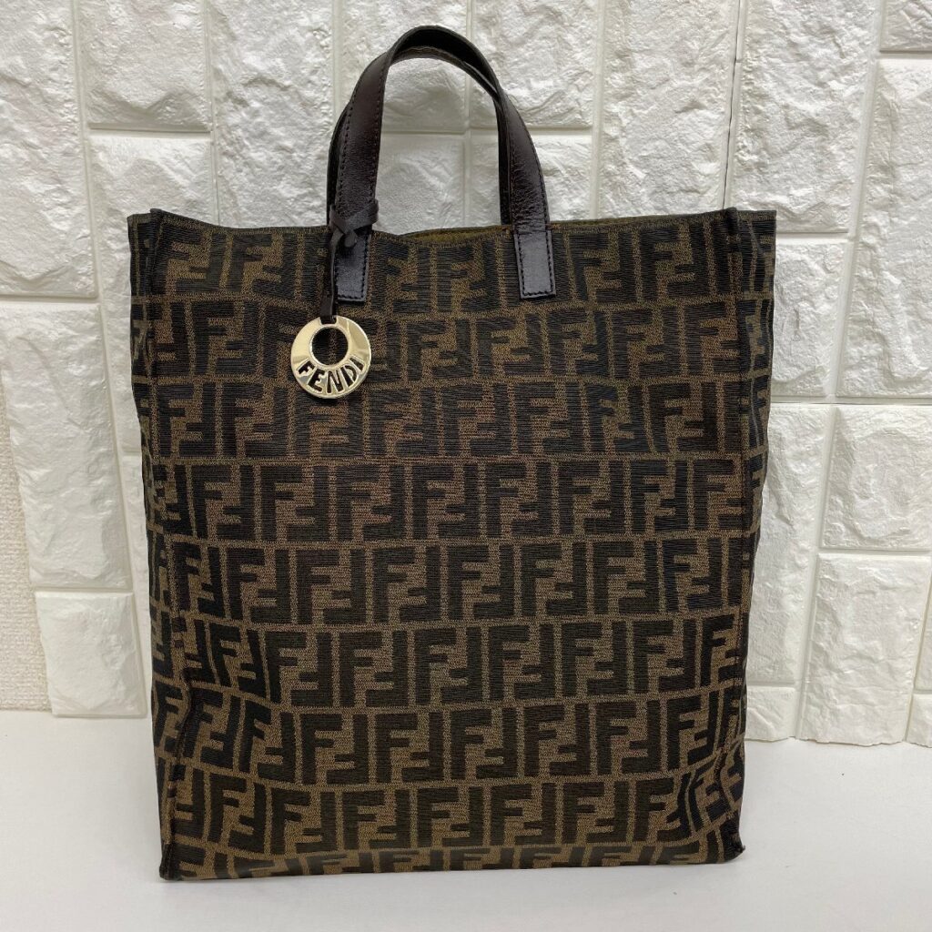 FENDI フェンディ ズッカ柄 8BH173 トートバッグ　JWU 119/2305 ブラウン系 キャンバス レザー スクエア 鞄 カバン