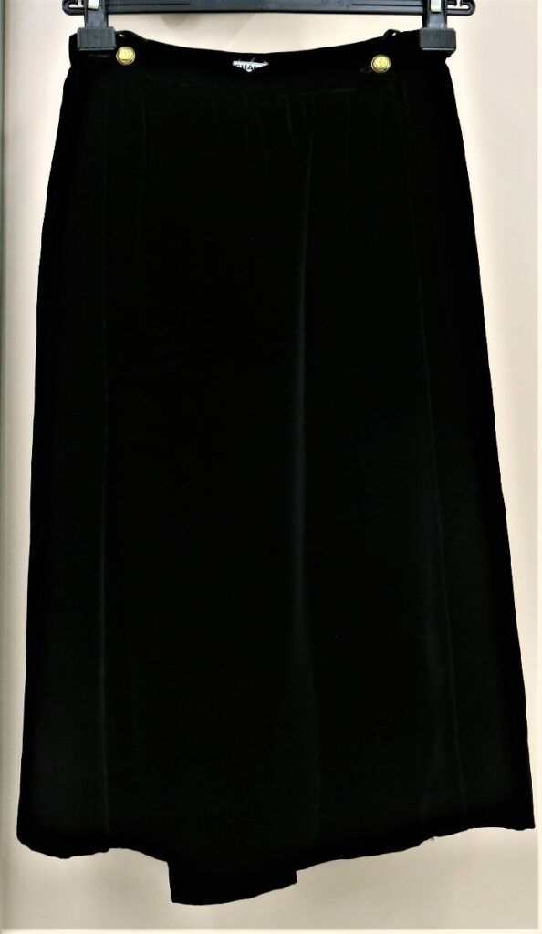 CHANEL シャネル スカート コーデュロイ素材 膝下スカート 36サイズ 黒 ブラック D-TK-9064