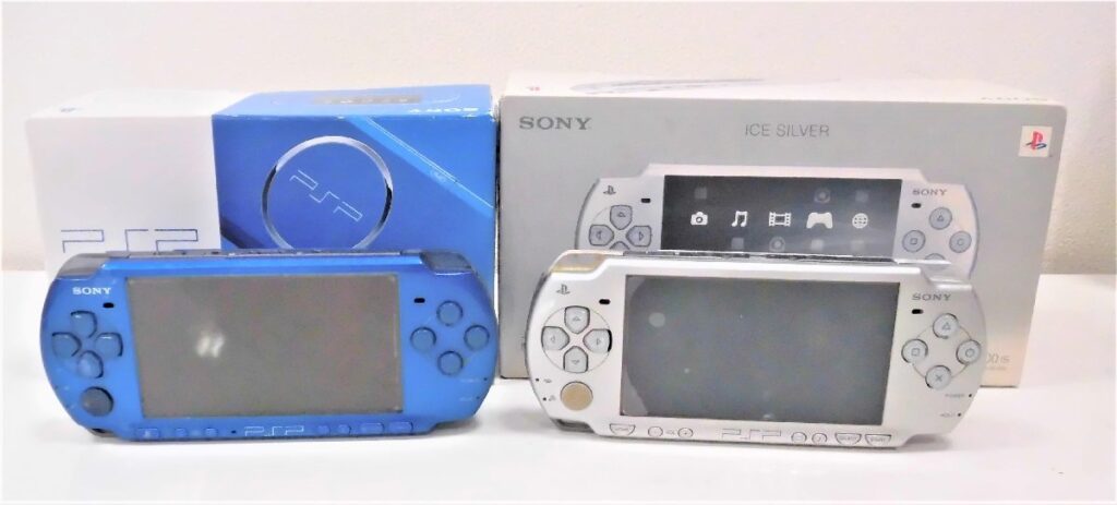 PSP SONY まとめ バイブラント・ブルー PSP-3000VB アイスシルバー PSP-2000IS バッテリーなし 動作未確認