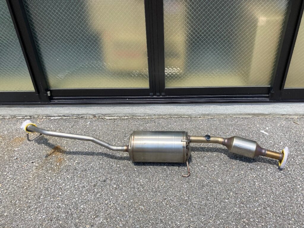 DAIHATSU ダイハツ SANGO S500P ハイゼット S500J サンバー トラック 純正 リア マフラー １B504