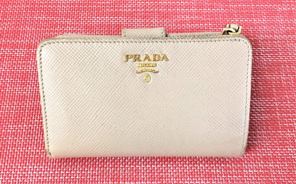 PRADA 二つ折り財布 サフィアーノ レディース ピンクベージュ ウォレット