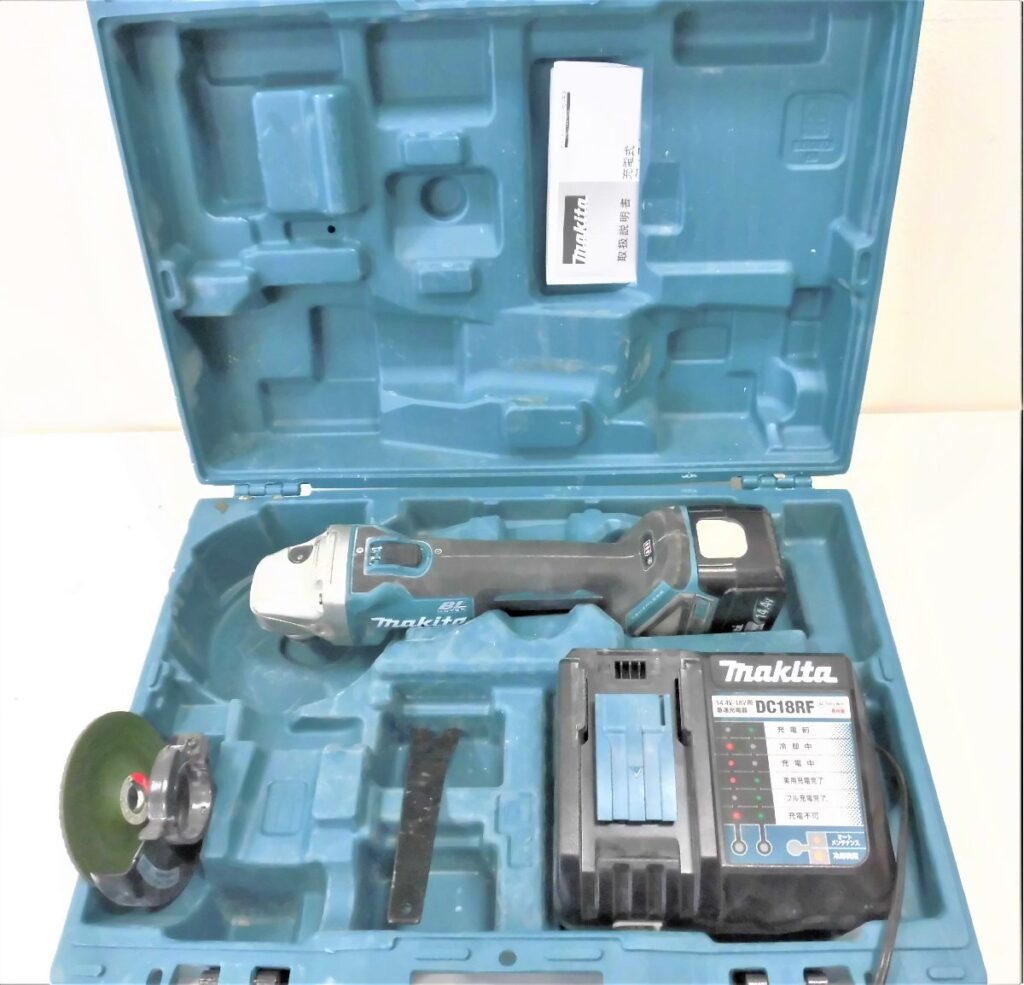 マキタ 充電式ディスクグラインダ GA403DN 14.4V makita