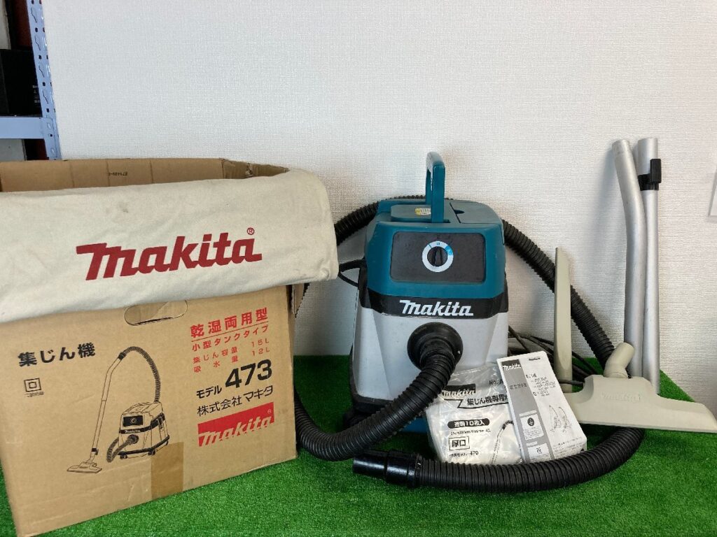簡易通電動作確認済　makita　マキタ　乾湿両用　業務用　集じん機　473　箱説あり　クリーナー　掃除機　業務用電動工具