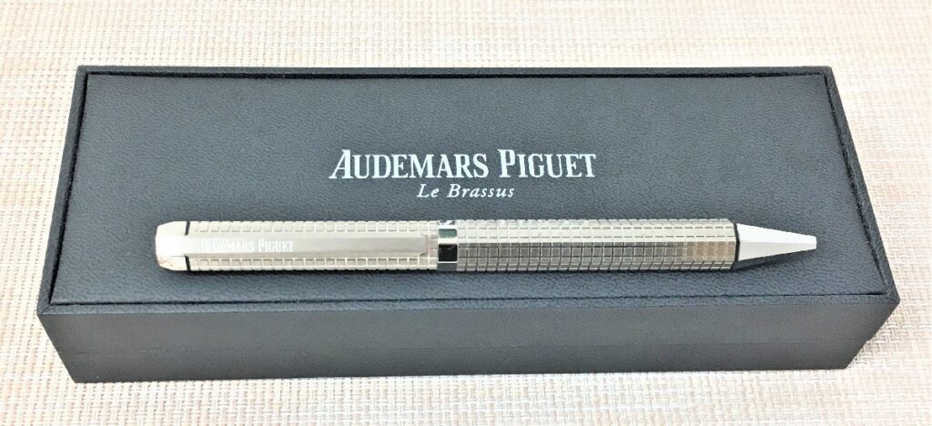 AUDEMARS PIGUET オーデマ ピゲ AP ブラック ボールペン