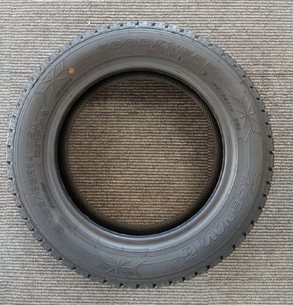 GOOD YEAR スタッドレスタイヤ 155-65R14 4本 2017年製