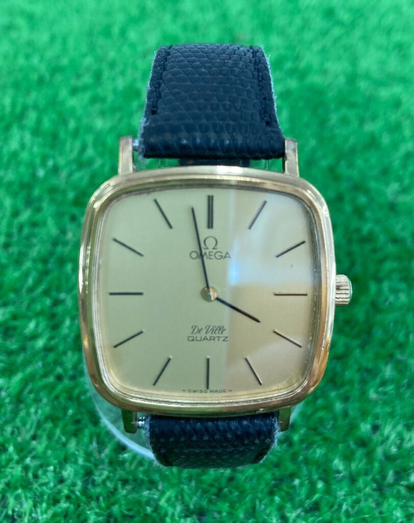 OMEGA オメガ Deville デビル 腕時計 1365 2針 クオーツ 男女兼用