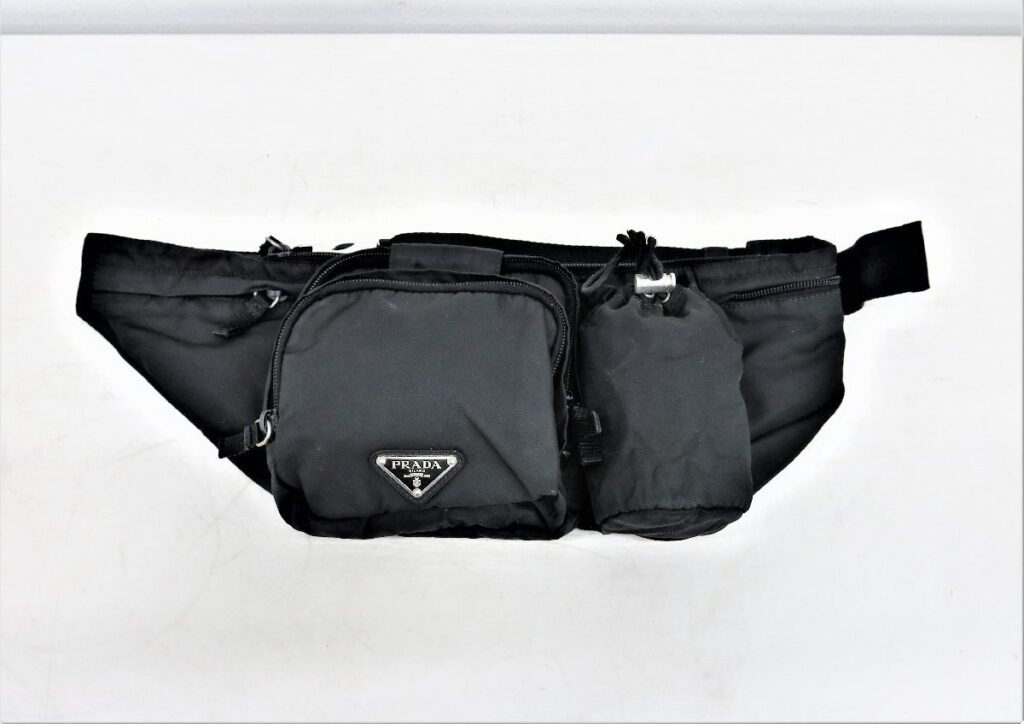 PRADA プラダ ボディバッグ ウエストバッグ VA0056 ナイロン 黒 メンズ レディース ウエストポーチ