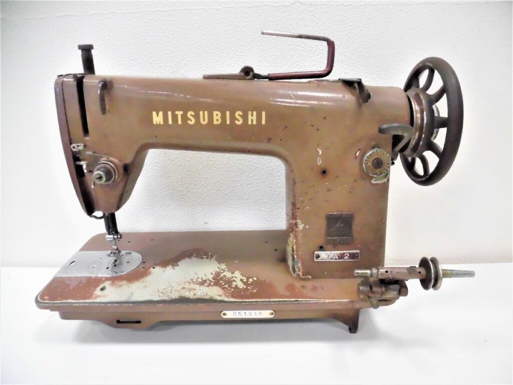 三菱 MITSUBISHI TA2 職業用ミシン ジャンク