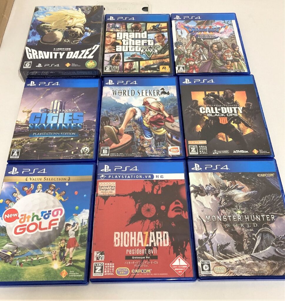 PS4 ソフト 9点まとめ GRAVITYDAZE ソフト 9点まとめ GRAVITY DAZE モンスターハンター ドラゴンクエスト ワンピース