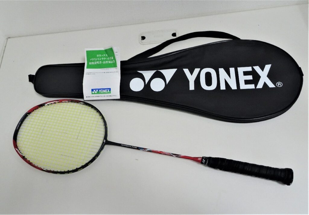 YONEX ヨネックス ナノフレア700 NANO FLARE バド ラケット　収納ケース付き