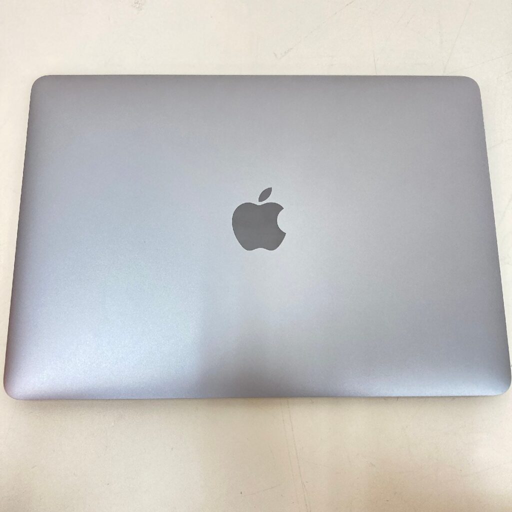 MacBook (Retina, 12-inch, Early 2015) A1534 シルバー macOS メモリ8GB SSD256GB
