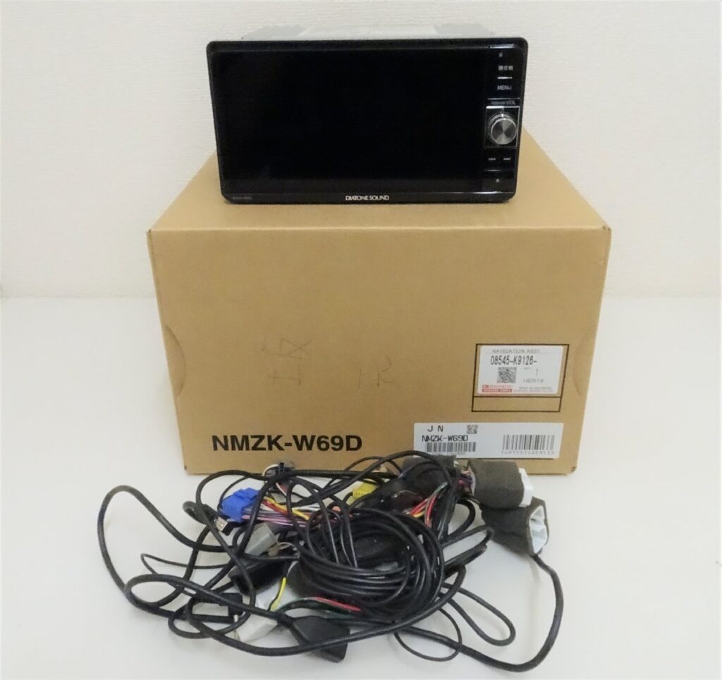 ダイハツ純正 カーナビ NMZM-W66D DIATONESOUND