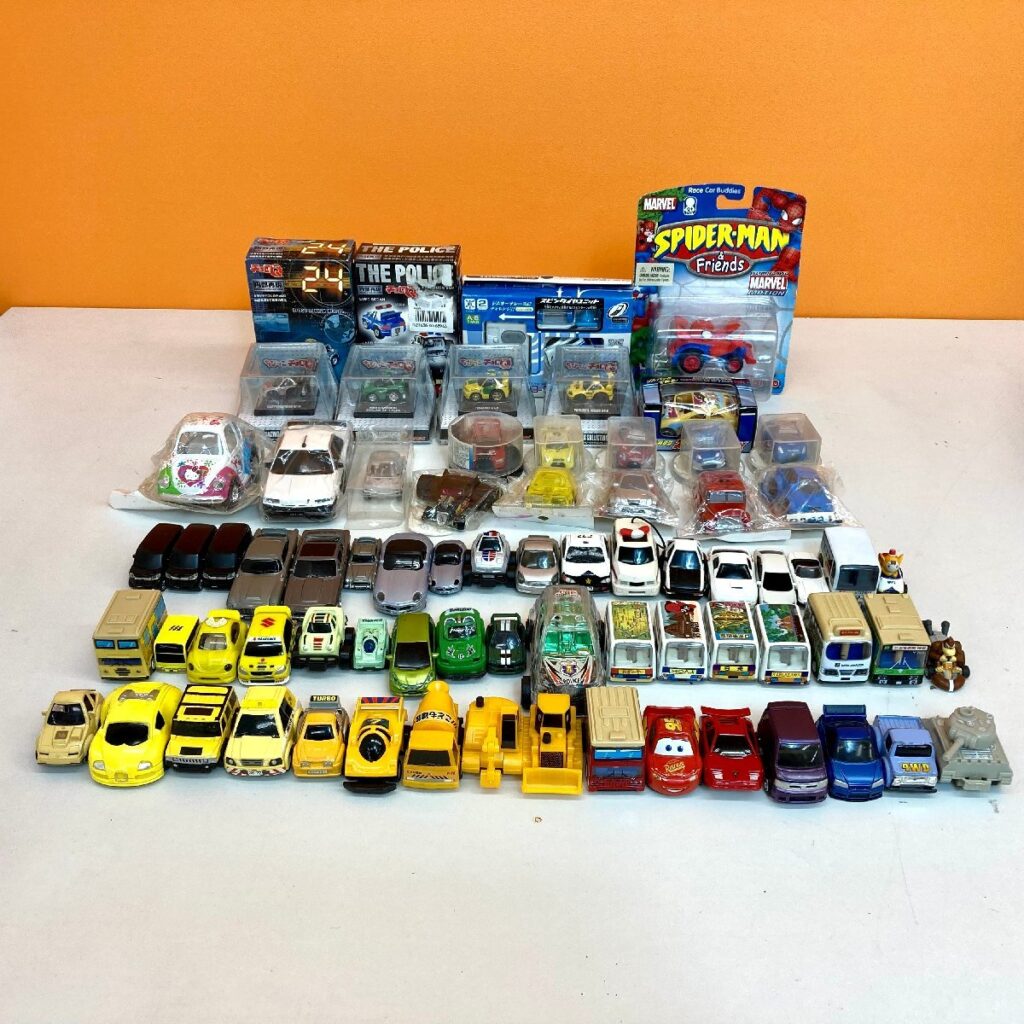 ミニカー 大量 チョロＱ 1.7kg以上 まとめて 自動車 タカラトミー レーシングカー おもちゃ フィギュア SUPER GT アサヒ