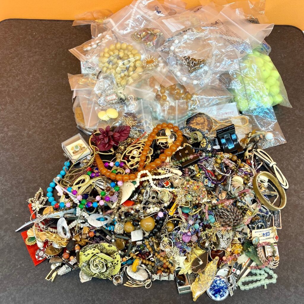 アクセサリー 大量 まとめ 約6.2㎏ ネックレス ピアス リング ブローチ ブレスレット イヤリング シルバー925
