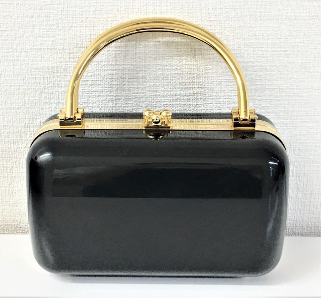 Paolotti　パオロッティ　ブラック×ゴールド　バニティバッグ