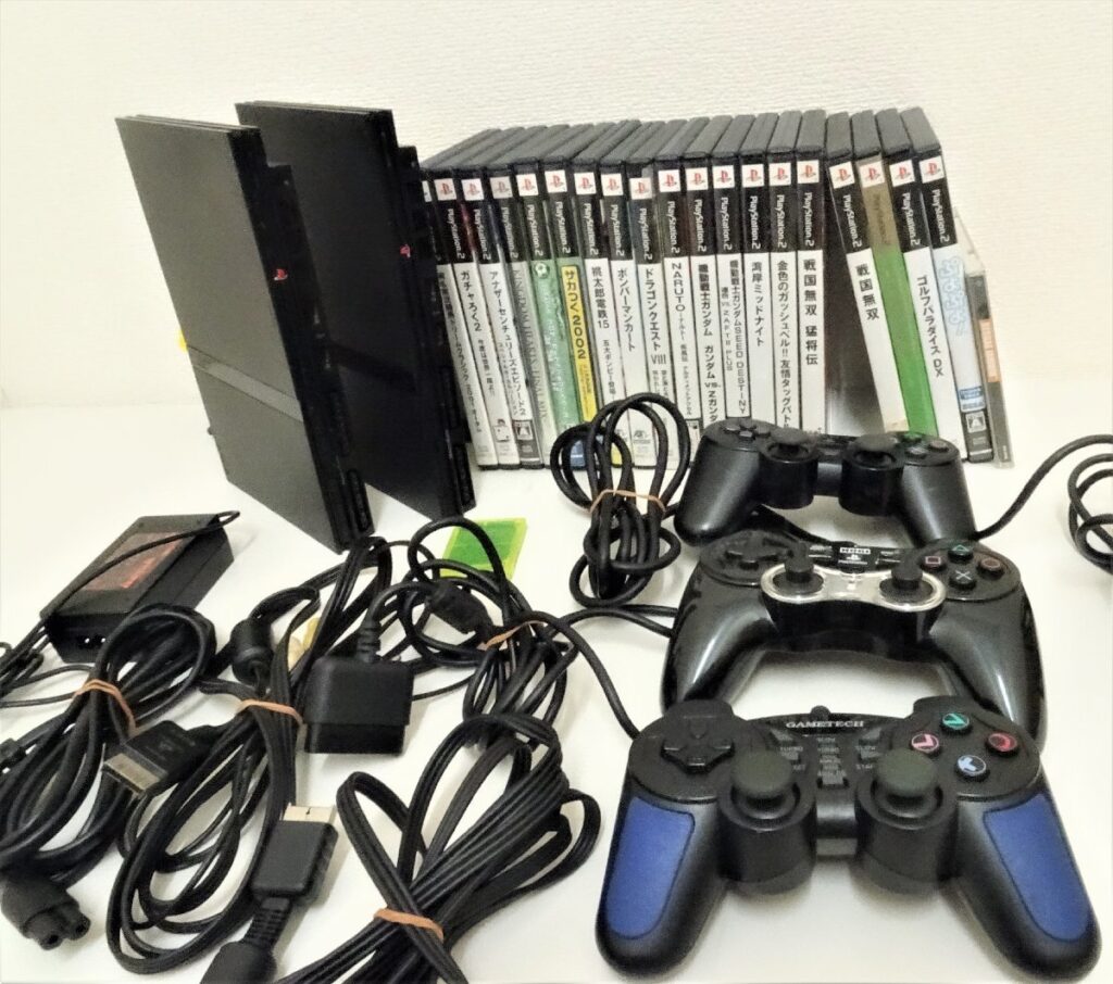 PlayStation2 NTSC 本体2台 コントローラー3台 ソフトまとめ