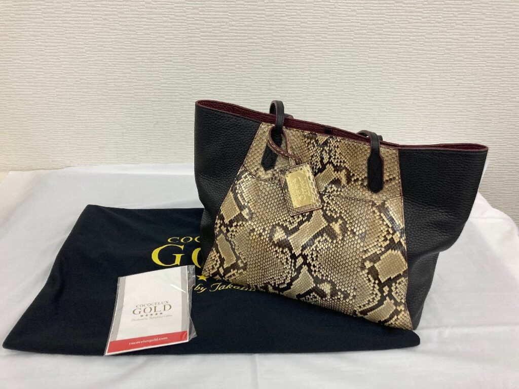 COCOCELUX GOLD ココセリュックスゴールド パイソン ハンドバッグ