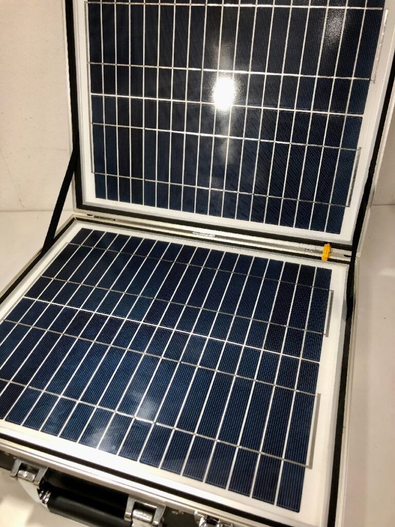 ソーラー発電 システム SL-12H 12年製 クマザキエイム 太陽光 発電 ソーラーパネル アタッシュケース 黒 ブラック