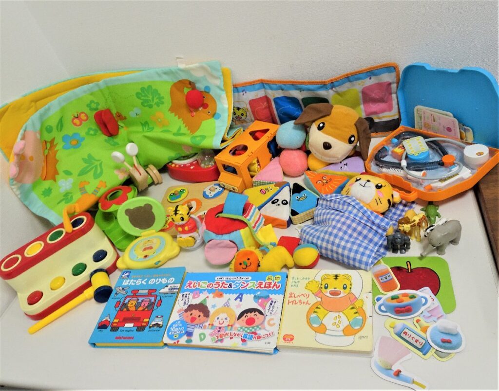幼児知育玩具　まとめ　ベネッセ　こどもちゃれんじ　しまじろう　ぬいぐるみ　知育絵本　音の出る絵本など
