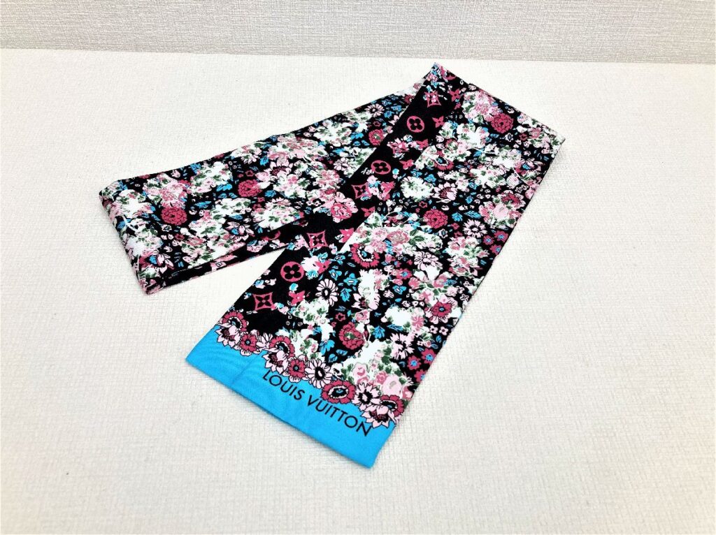 LOUIS VUITTON ルイ・ヴィトン バンド スカーフ 花柄