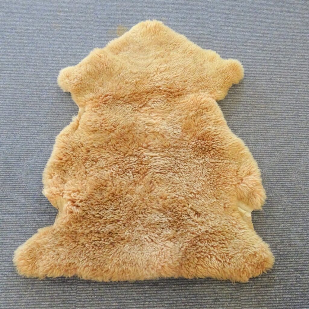 WOOLTAN ムートン ラグ ニュージーランド製 羊毛 厚手 茶色