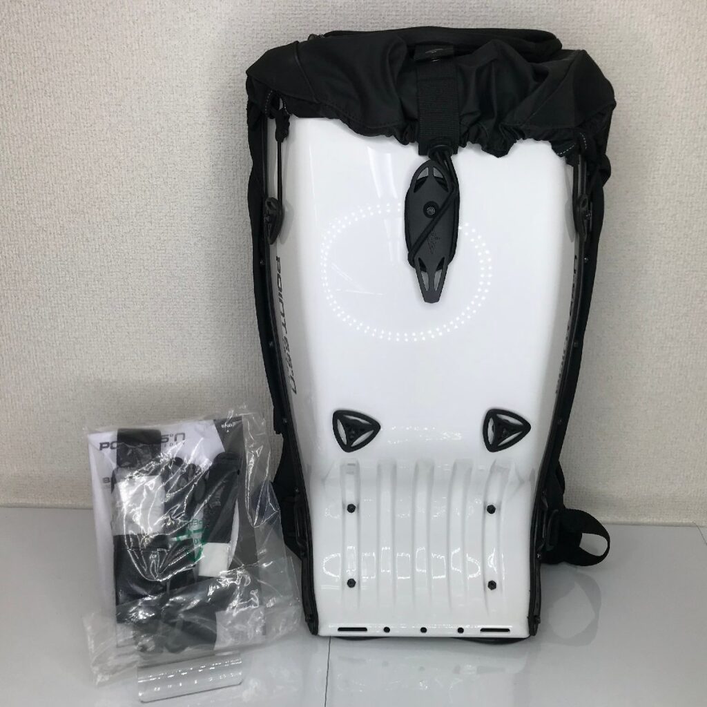 POINT 65°ｎ ポイント65 BOBLBEE ボブルビー 25L GT バックパック　ハードシェル ホワイト バイク用 リュック カバン