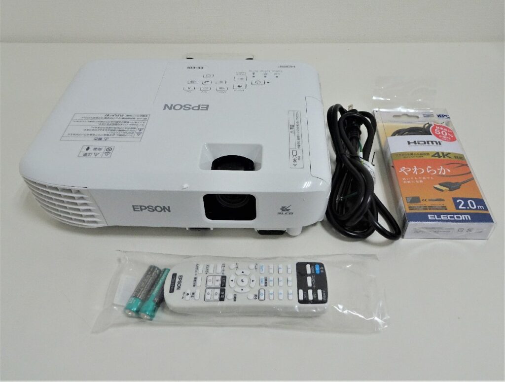 EPSON エプソン EB-E01 H971D プロジェクター 3LCD 簡易動作確認済