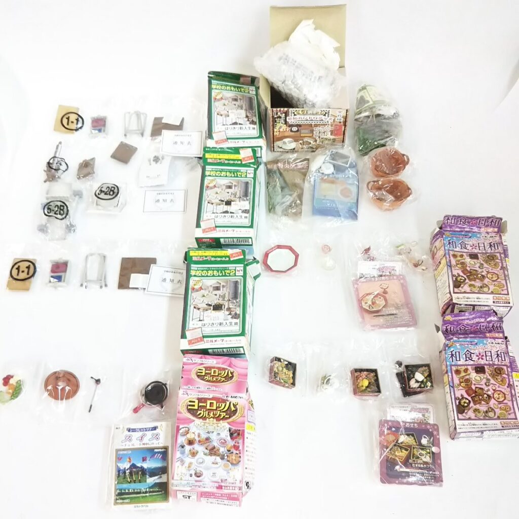 未使用 メガハウス/リーメントなど ミニチュアいろいろまとめて 食玩 現状品