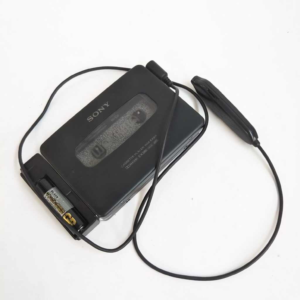 ジャンク SONY ソニー WALKMAN ウォークマン WM-EX811 動作未確認 現状品
