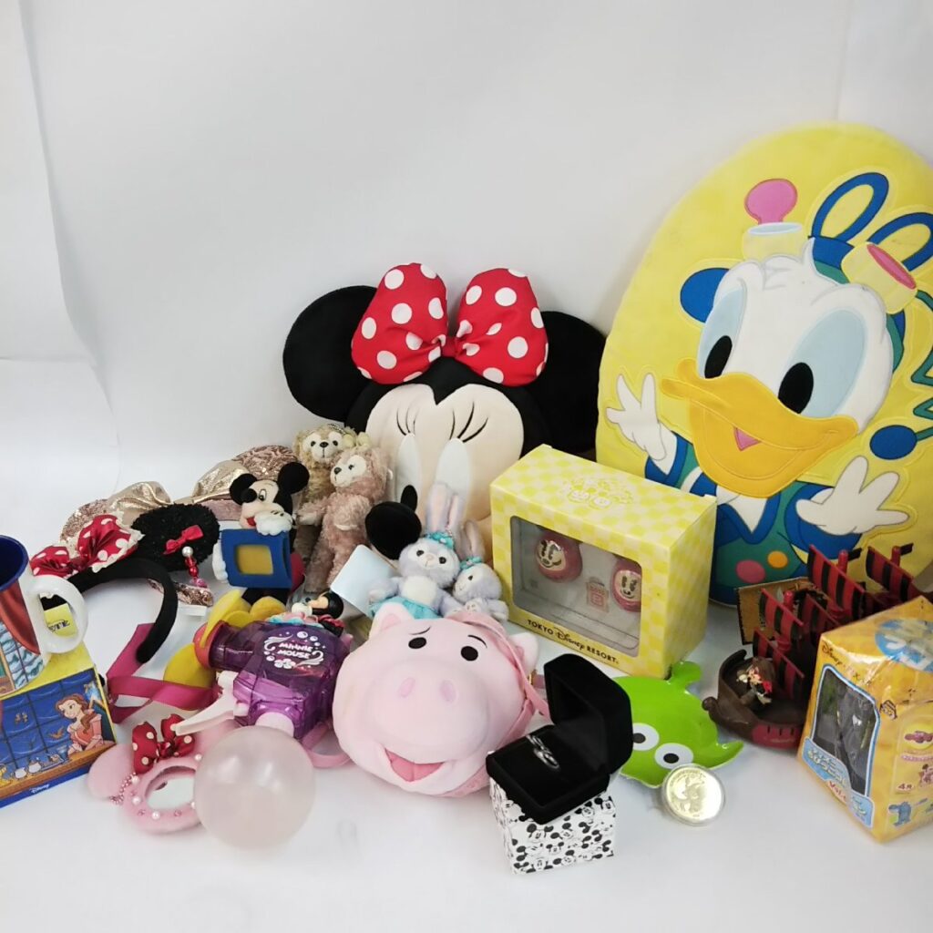大量 ディズニーリゾート グッズ お土産 いろいろまとめて ぬいぐるみなど 現状品