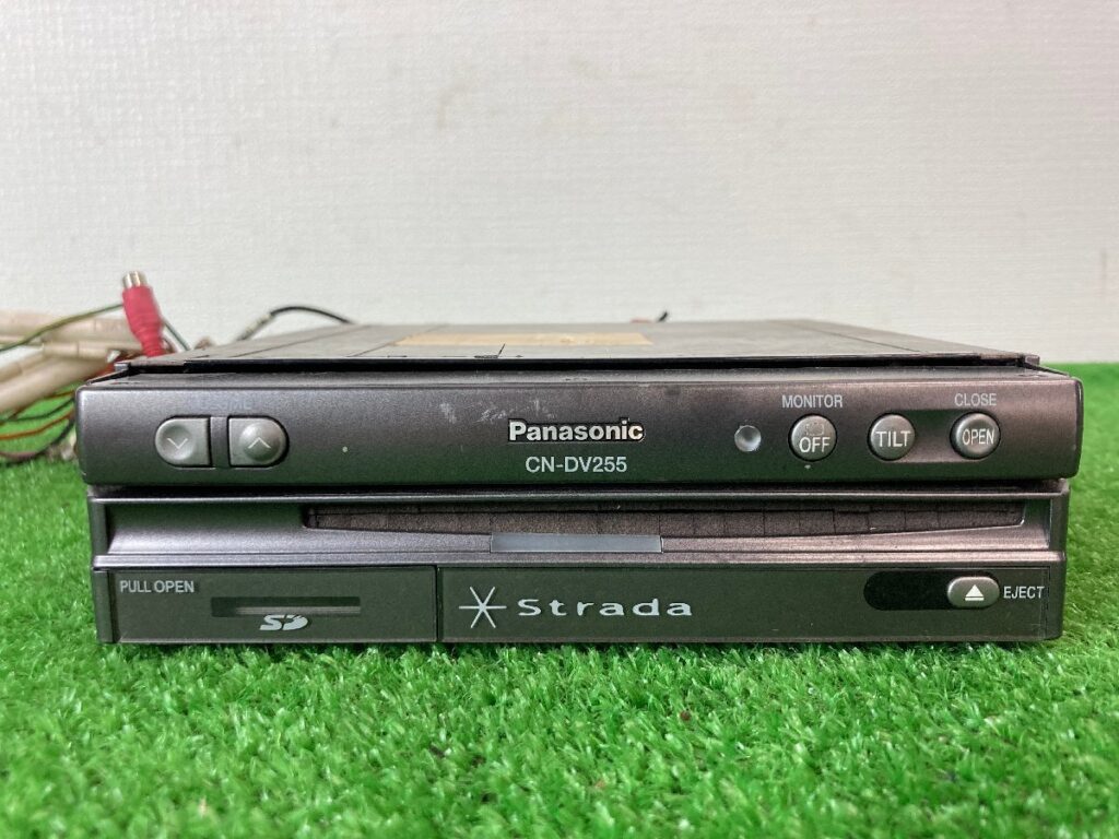 panasonic パナソニック Strada ストラーダ DVD ナビ CN-DV255D 日本製