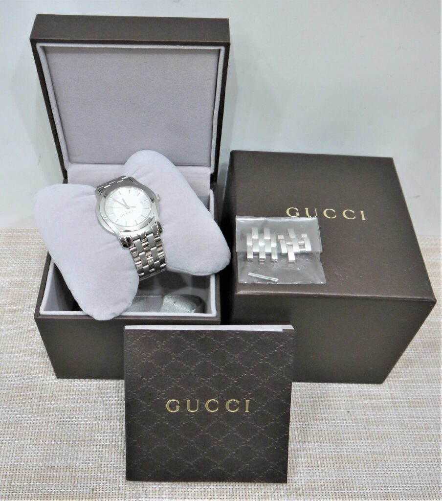 正規品 GUUCI クオーツ　5500 XL メンズ 腕時計 動作未確認