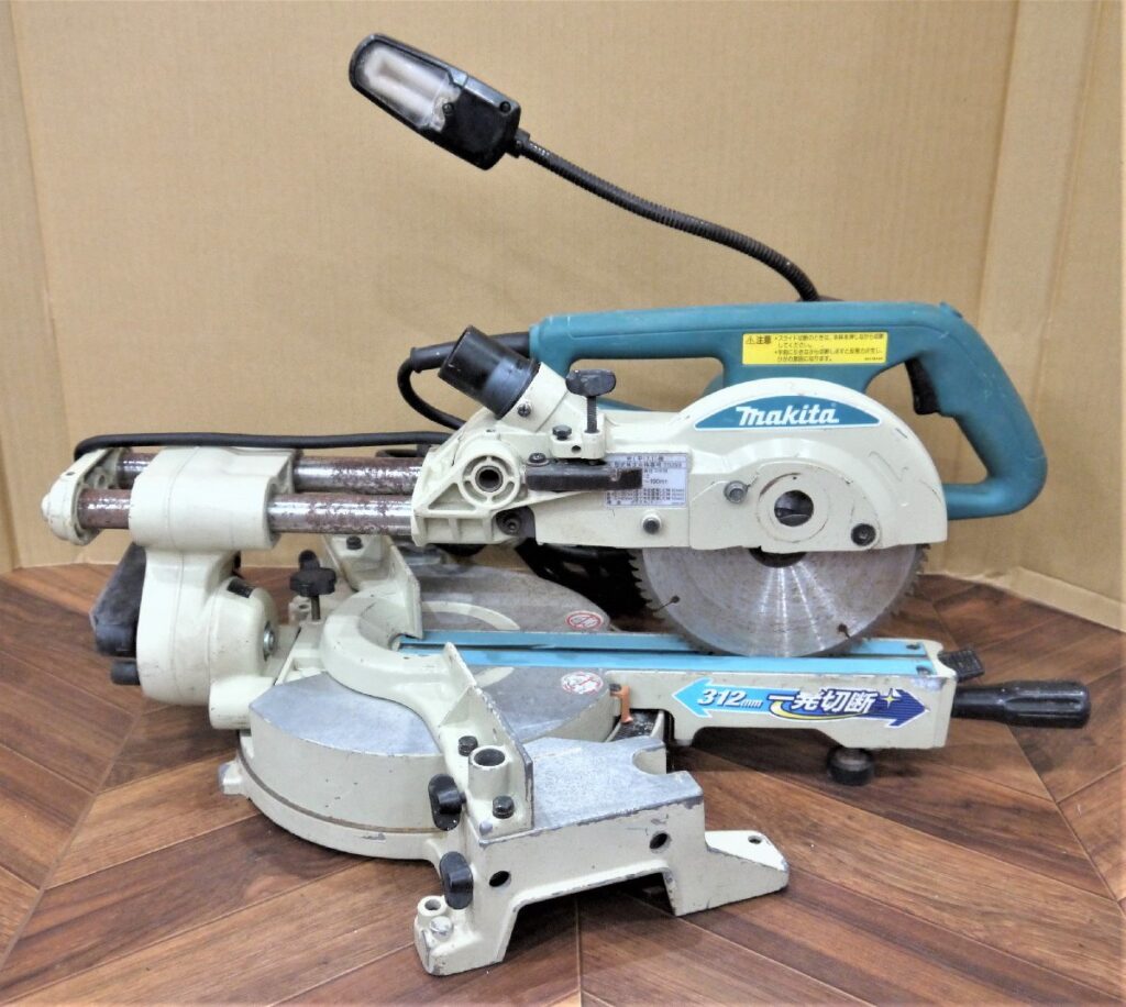 マキタ 卓上丸ノコ 190mm スライドマルノコ LS0715F makita 簡易動作のみ