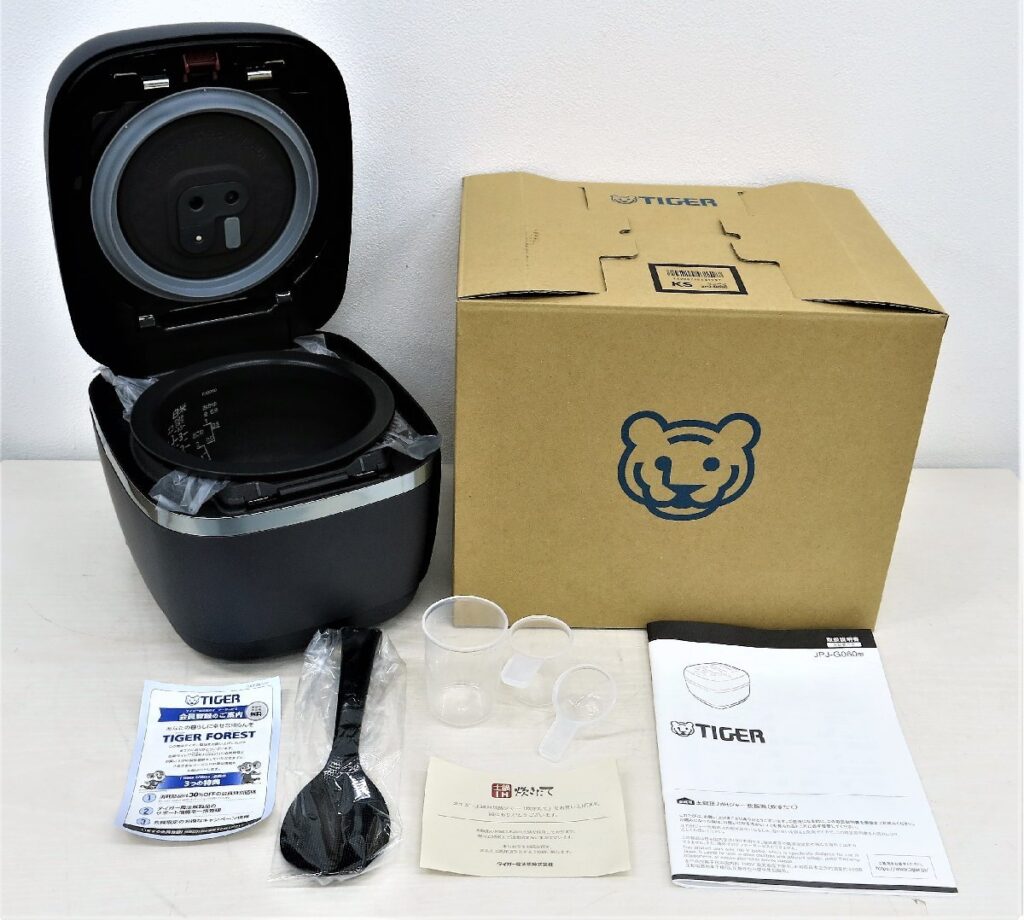 TIGER タイガー JPJ-G060 KS 土鍋圧力 IHジャー炊飯器 22年製 炊きたて ごほうび炊き 3.5合 ご泡火炊き