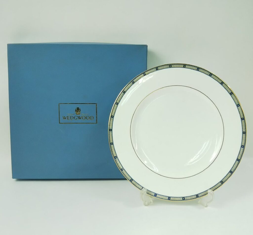 未使用 WEGDWOOD ウェッジウッド SAMURAI BONE CHINA プレート サムライ ボーンチャイナ 丸皿 現状品