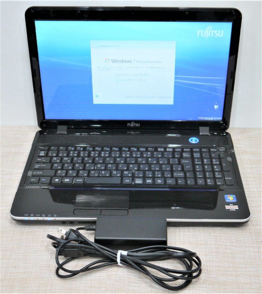 初期化済み 富士通 LIFEBOOK AH40/G FMVA40GBJ 4GB 64bit windows 7 Fujitsu