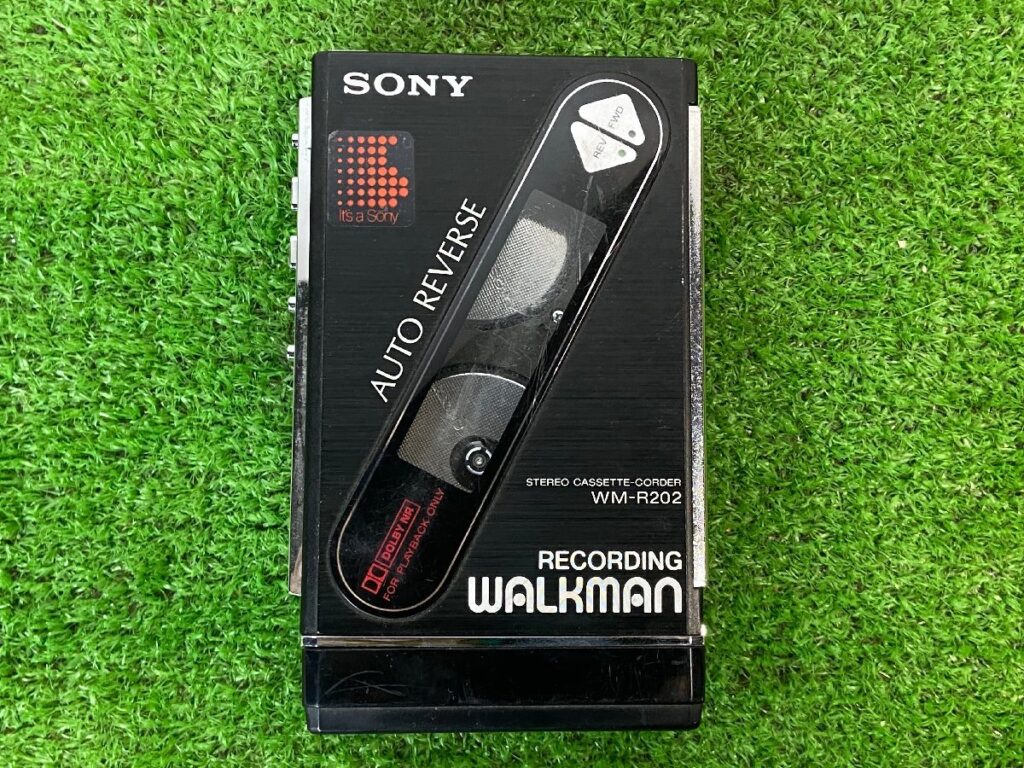 SONY ソニー WALKMAN ウォークマン STEREO CASSETTE-CORDER カセットプレーヤー WM-R202