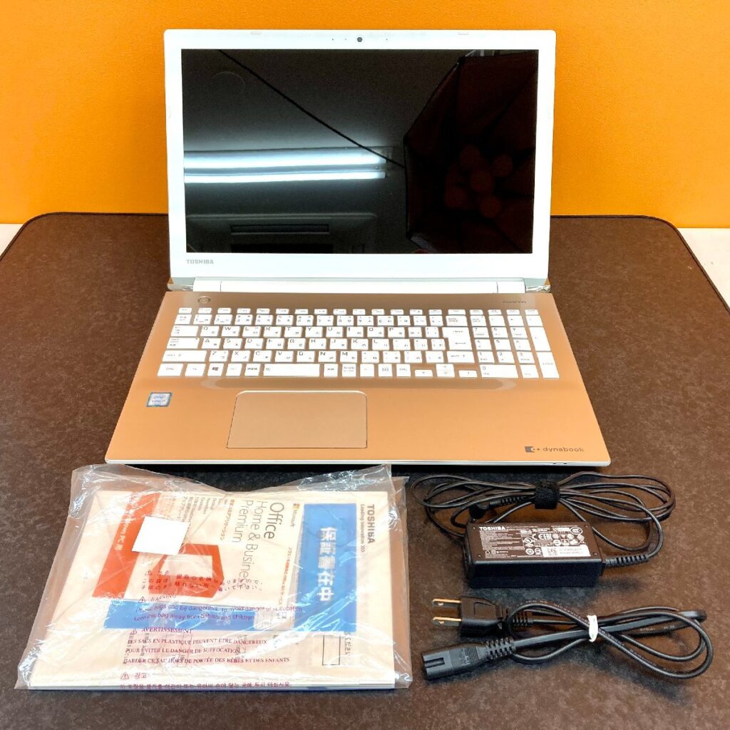 TOSHIBA 東芝 dynabook T65/DG PT65DGP-RJA intel CORE i7 7500U 4GB 1000GB Windows 10 Home ノートPC