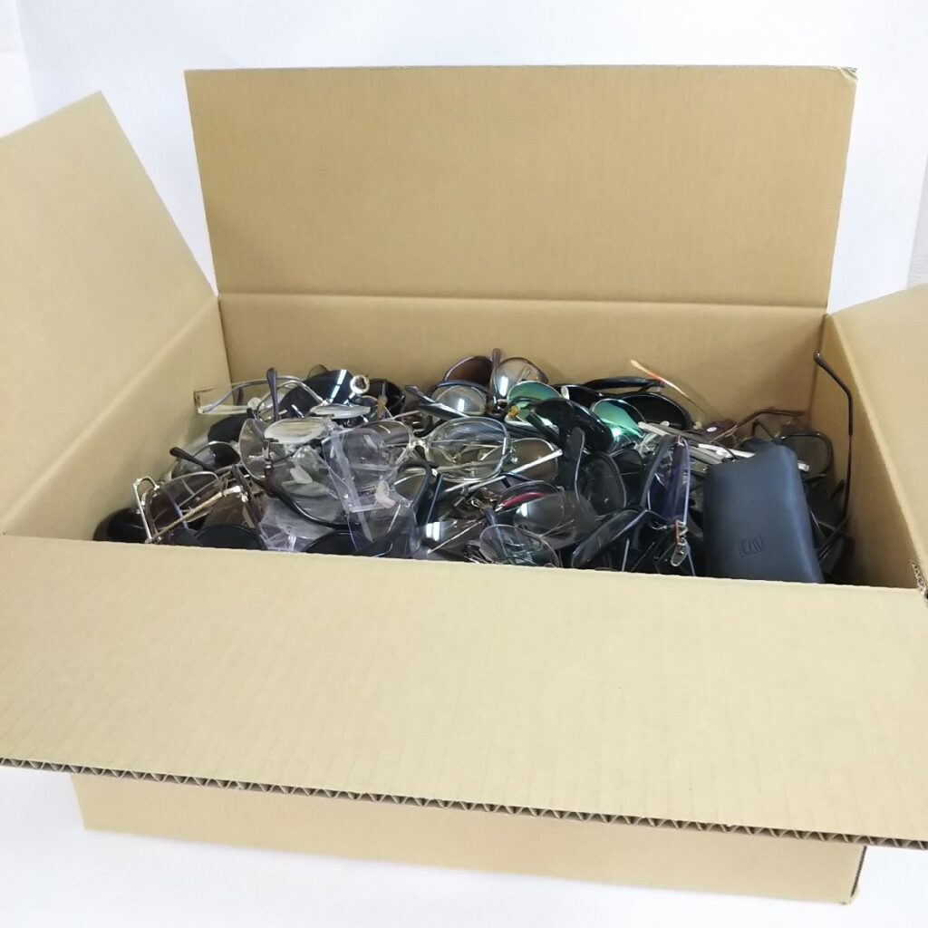 大量 ジャンク メガネ/サングラス/フレームいろいろまとめて 現状品