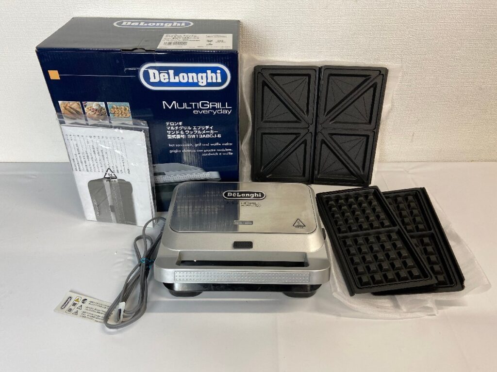 DeLonghi デロンギ マルチグリル エブリデイ サンド＆ワッフルメーカー SW13ABCJ-S シルバー 調理器具