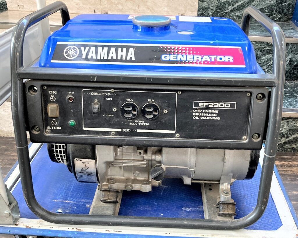 YAMAHA ヤマハ 発電機 EF2300 GENERATOR ジェネレーター