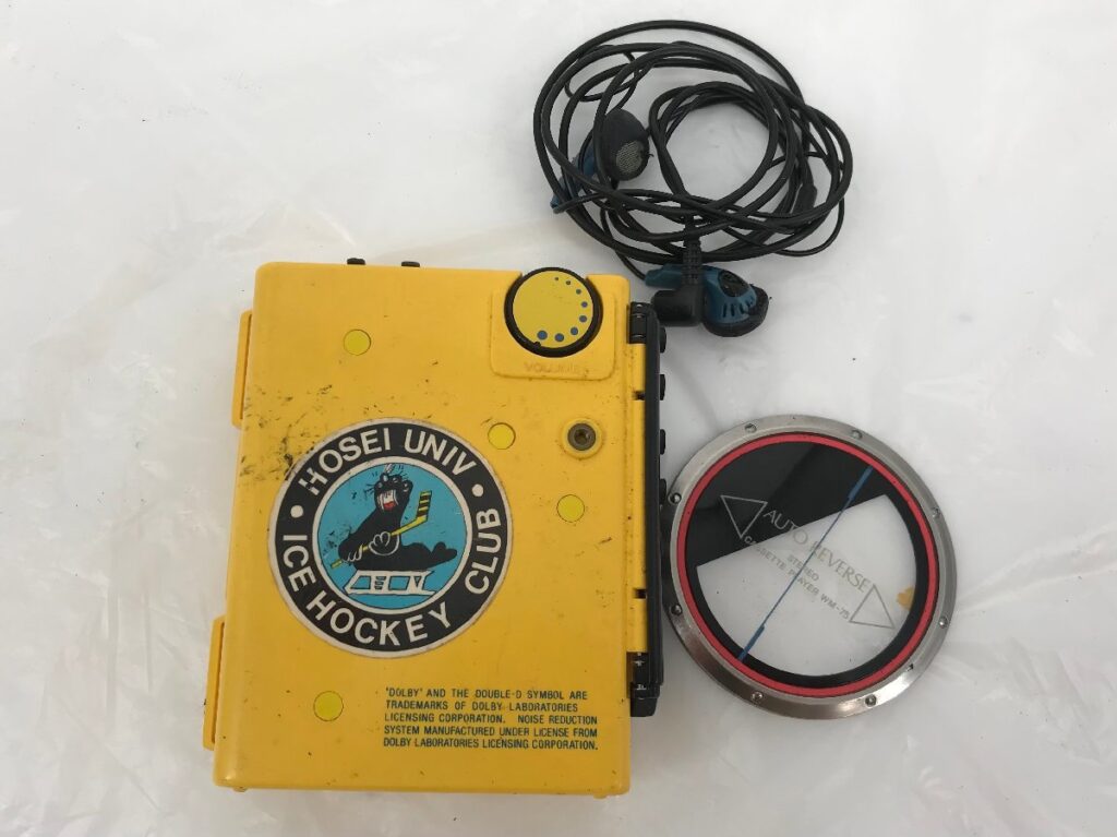 SONY ソニー SPORTS WALKMAN スポーツ ウォークマン WM-75 ポータブルカセットプレーヤー イエロー