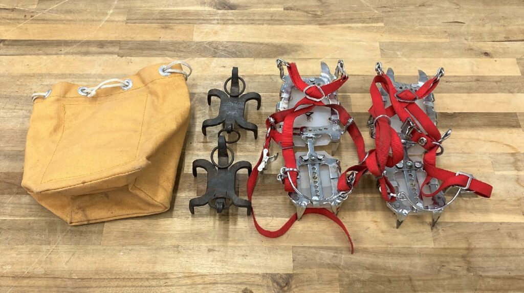 TKAJITA アイゼン 12本爪 登山 雪山 雪道歩道 滑落防止 滑り止め クライミング用品 スパイク 雪山