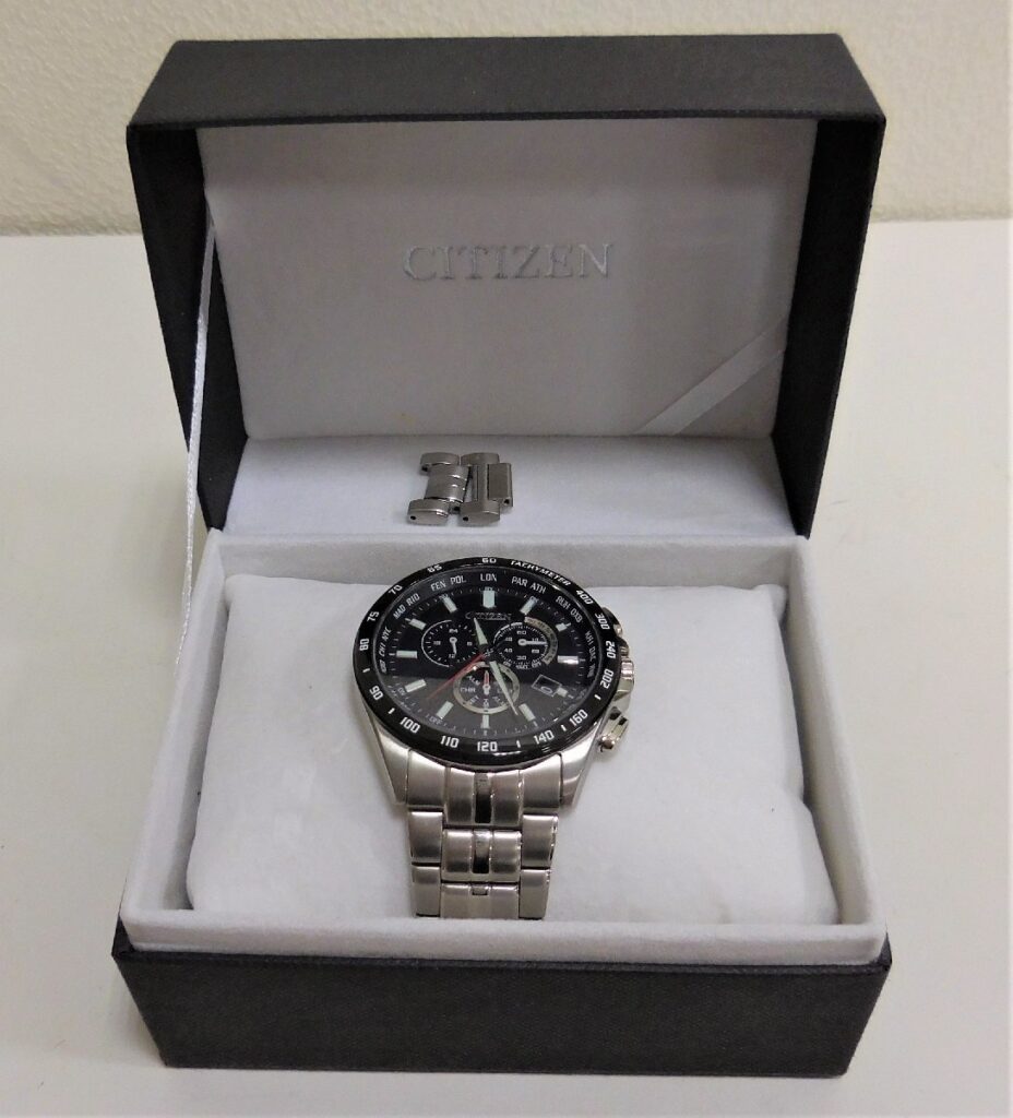 CITIZEN シチズン E660-S119936 エコドライブ 電波ソーラー 腕時計