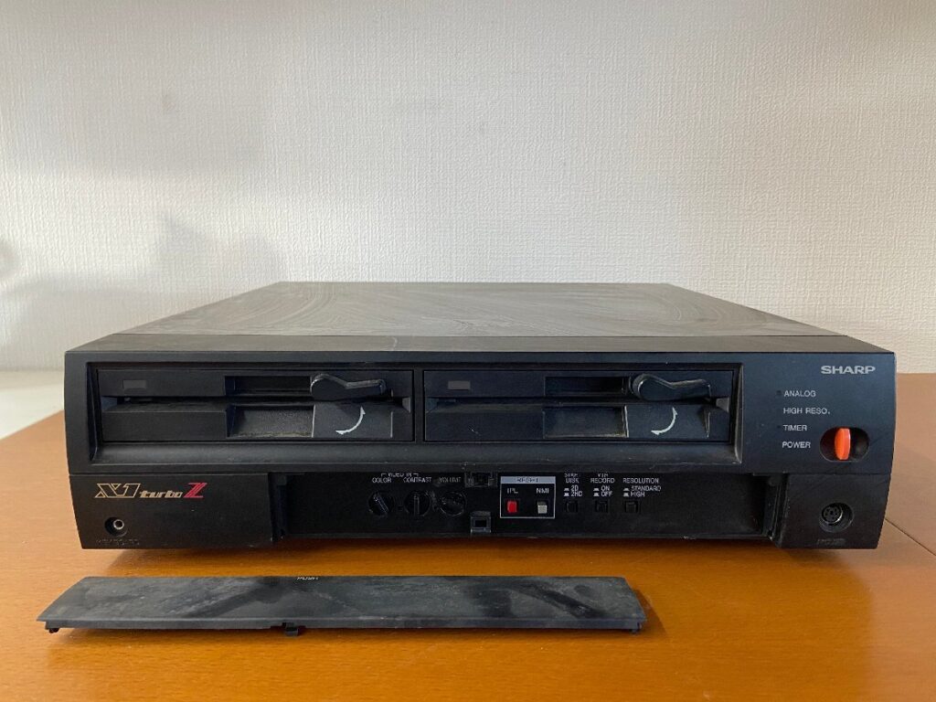 SHAPE シャープ PERSONAL COMPUTER CZ-888C-BK 製造番号313913 X1 turboZ